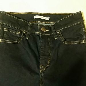 Levi 720 high rise super skinny jeans